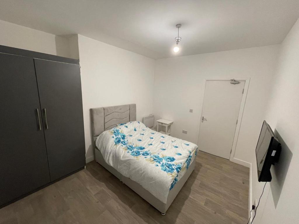 Postel nebo postele na pokoji v ubytování Easy home