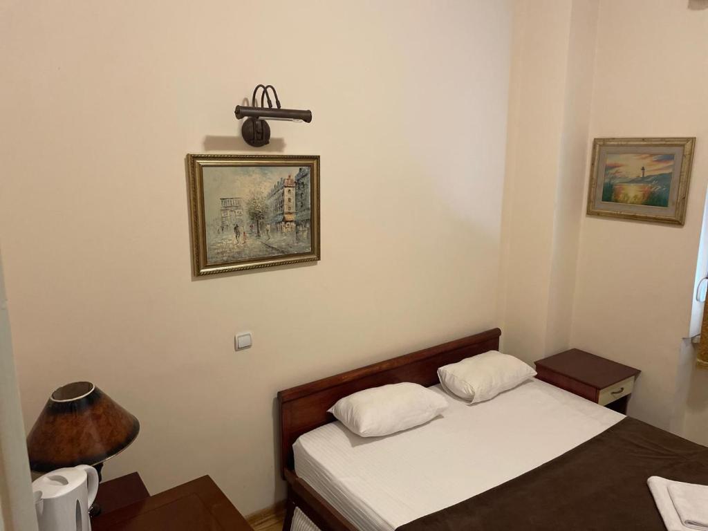 Letto o letti in una camera di Traveling Actor