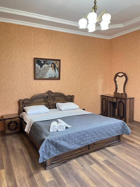 Postel nebo postele na pokoji v ubytování Riverside Cottage Poti