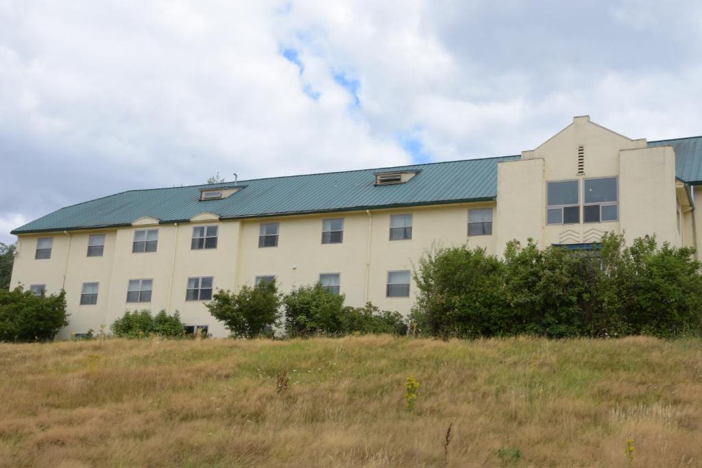 Το κτήριο όπου στεγάζεται  το hostel