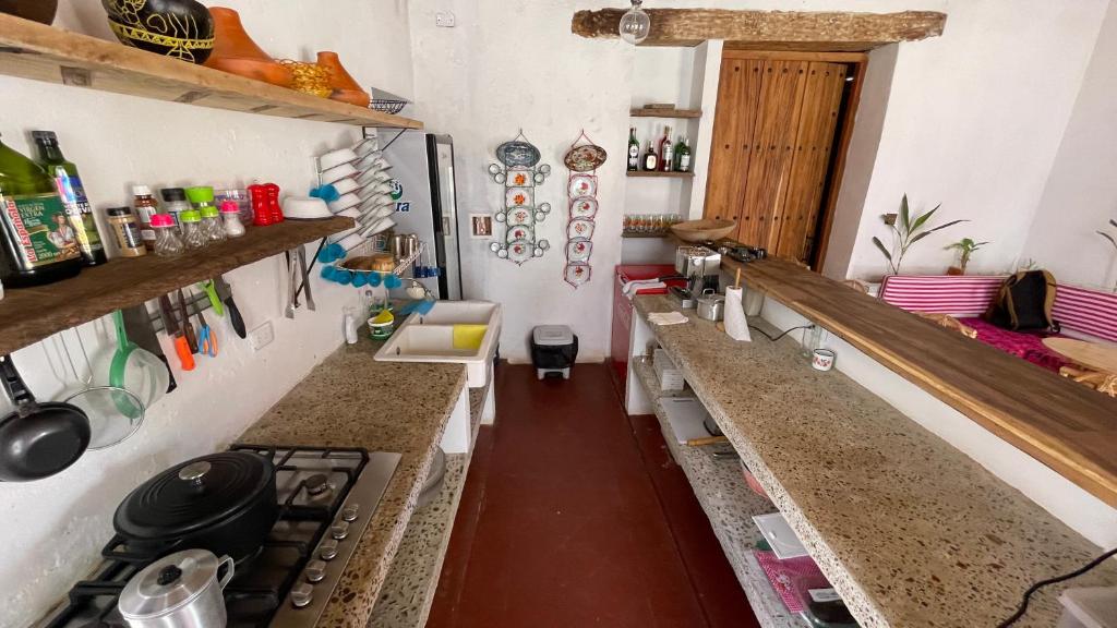 Kuchyň nebo kuchyňský kout v ubytování Increible Casa en Mompox con piscina