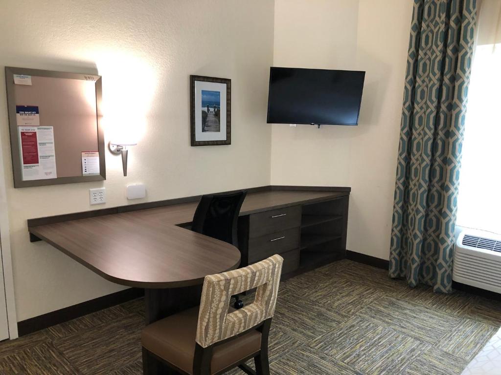 Candlewood Suites - Panama City Beach Pier Park by IHG photo