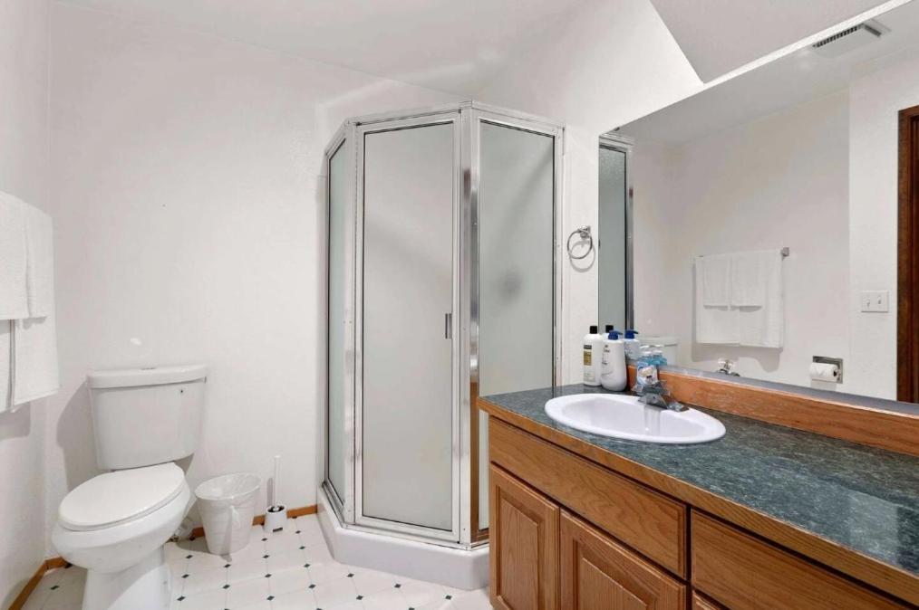 Bagno di Cozy Redmond Retreat- Shared Home near Parks and Attractions