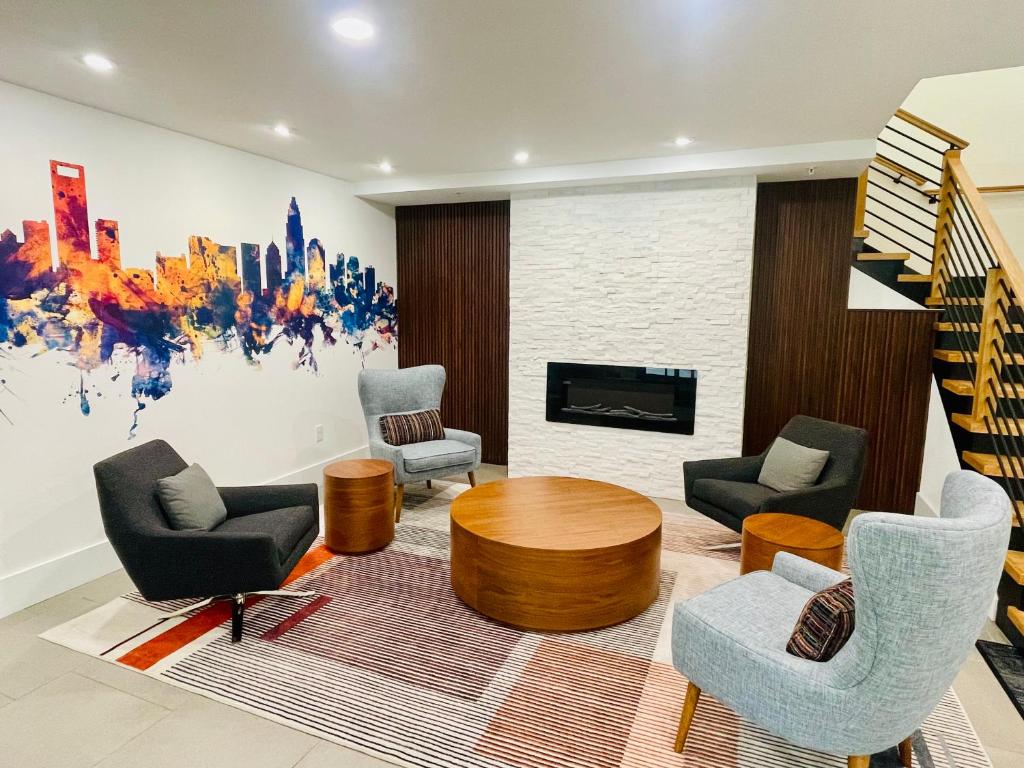 Wingate by Wyndham Matthews - Charlotte photo