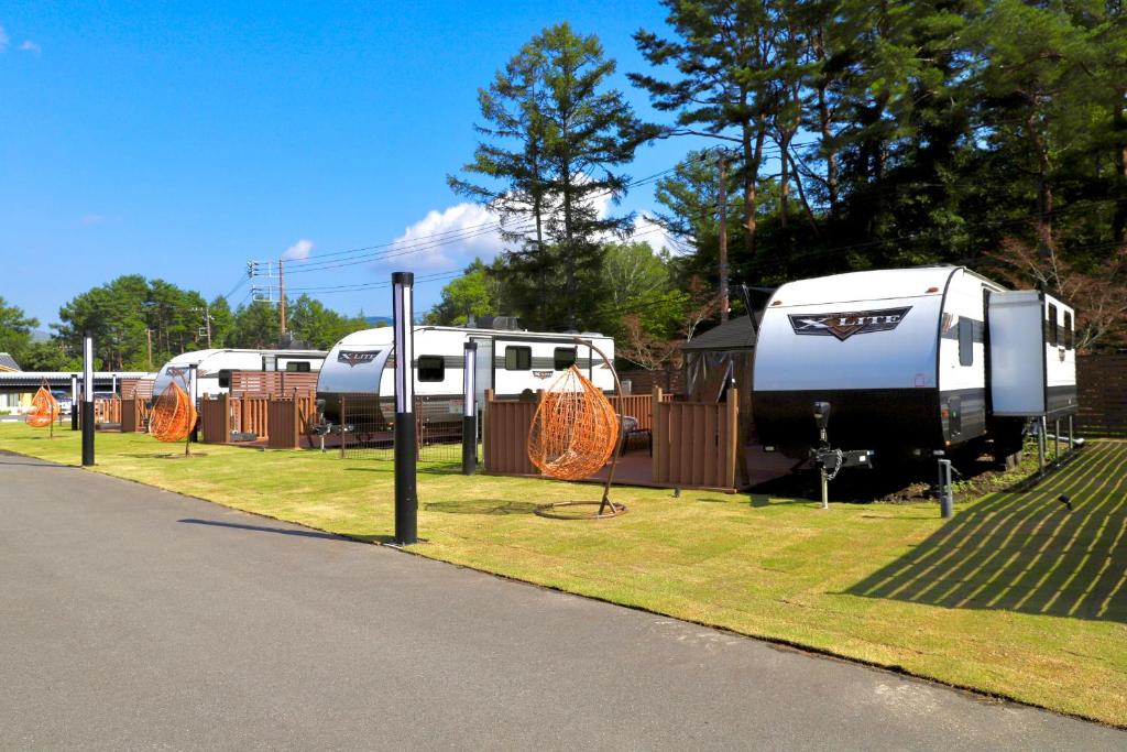 Fotografie z fotogalerie ubytování Gramercy Village 山中湖 Glamping &Sauna v destinaci Yamanakako