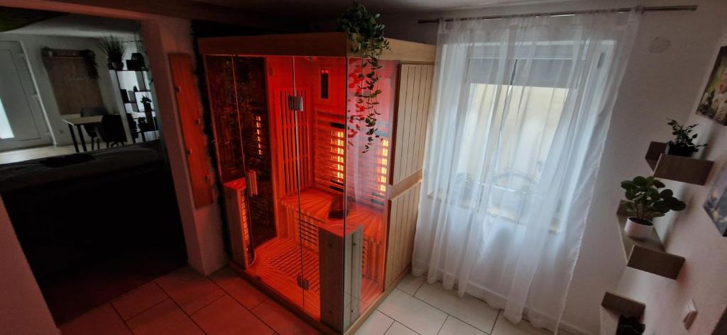 Appartment-Ferienwohnung mit Küche, Bad, kostenlos WLAN, Modern eingerichtet - Apartment With Sauna