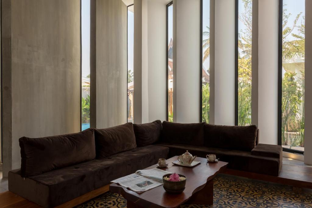 Posezení v ubytování Shintana Saya Residence