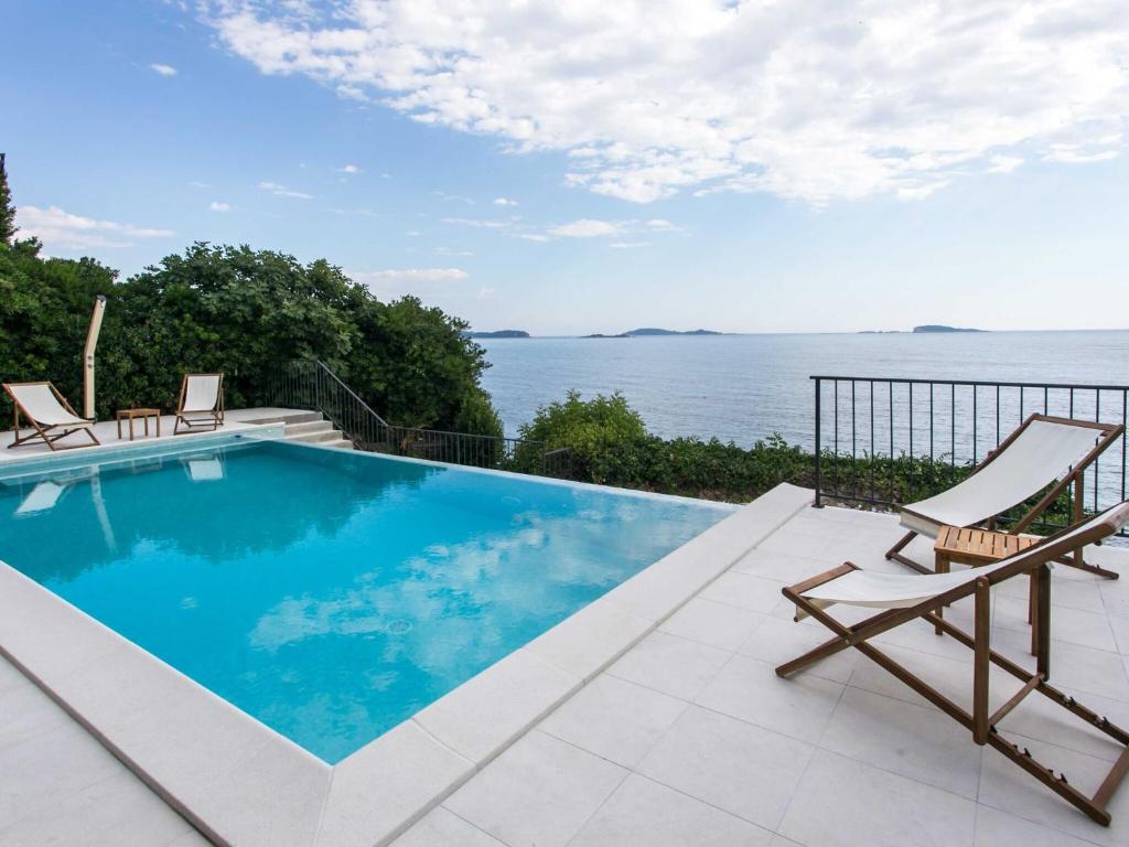 Villa Mirjana - One Bedroom Apartment with Terrace and Sea View Palma