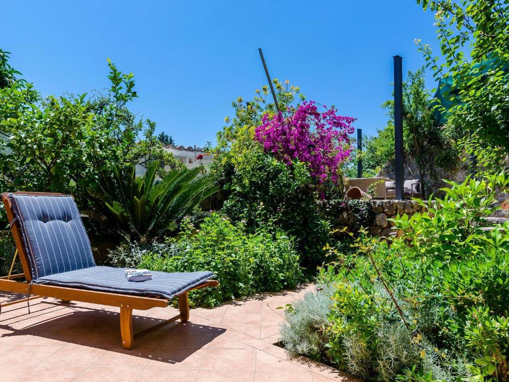Private Garden Apartment Dubrovnik - Two-Bedroom Apartment with Garden and Terrace