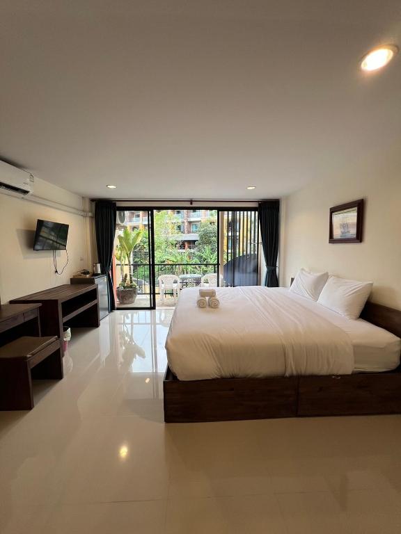 Rawai Sea Beach - Resim 2