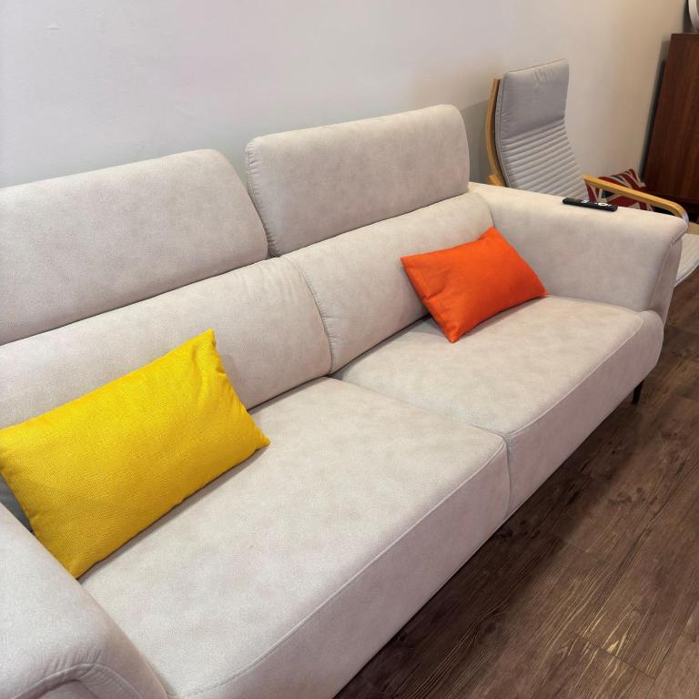 7pax single story corner ALMA Near AEON 大山脚的休息区