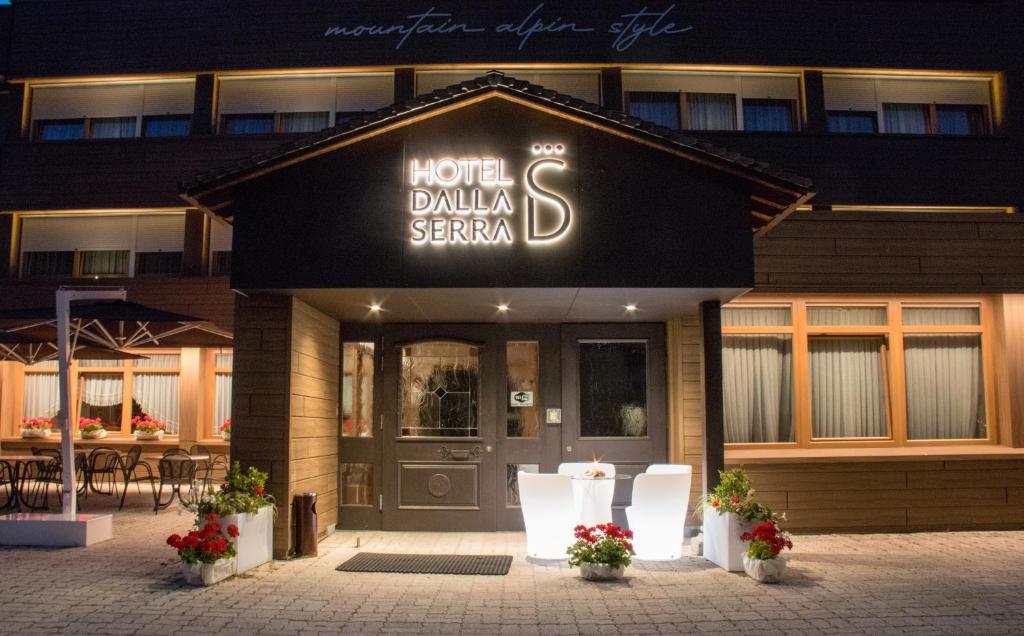Budynek, w którym mieści się hotel