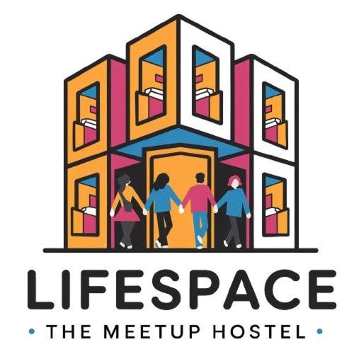 Půdorys ubytování Lifespace- Spacious Hostel in a Luxurious Villa
