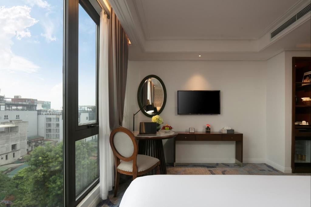 The Oriental Jade Hotel - 17