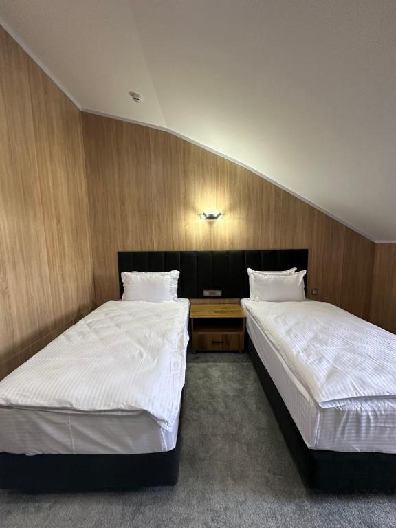 WELLFORT HOTEL - Budget -Doppel- Oder Zwillingszimmer