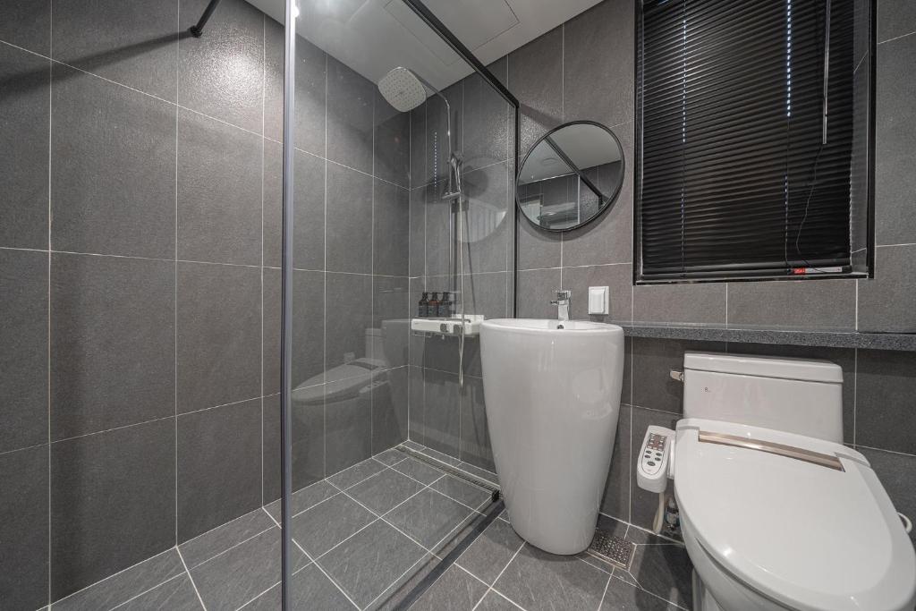 Koupelna v ubytování Simdo Hotel&Spa Sillim by Aank