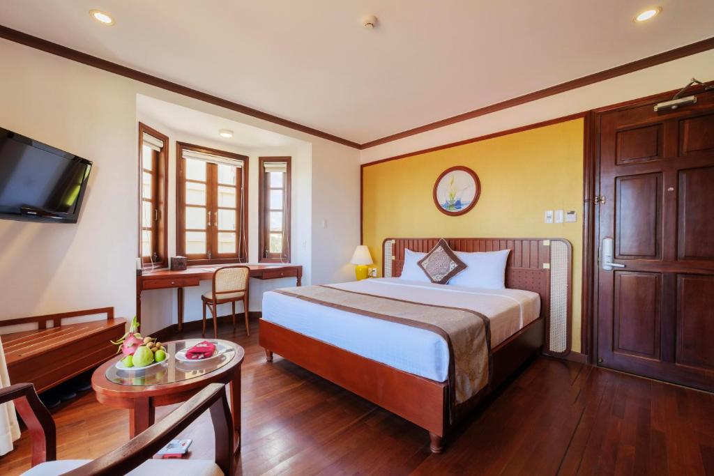 Phòng Deluxe Giường Đôi Ấm Cúng