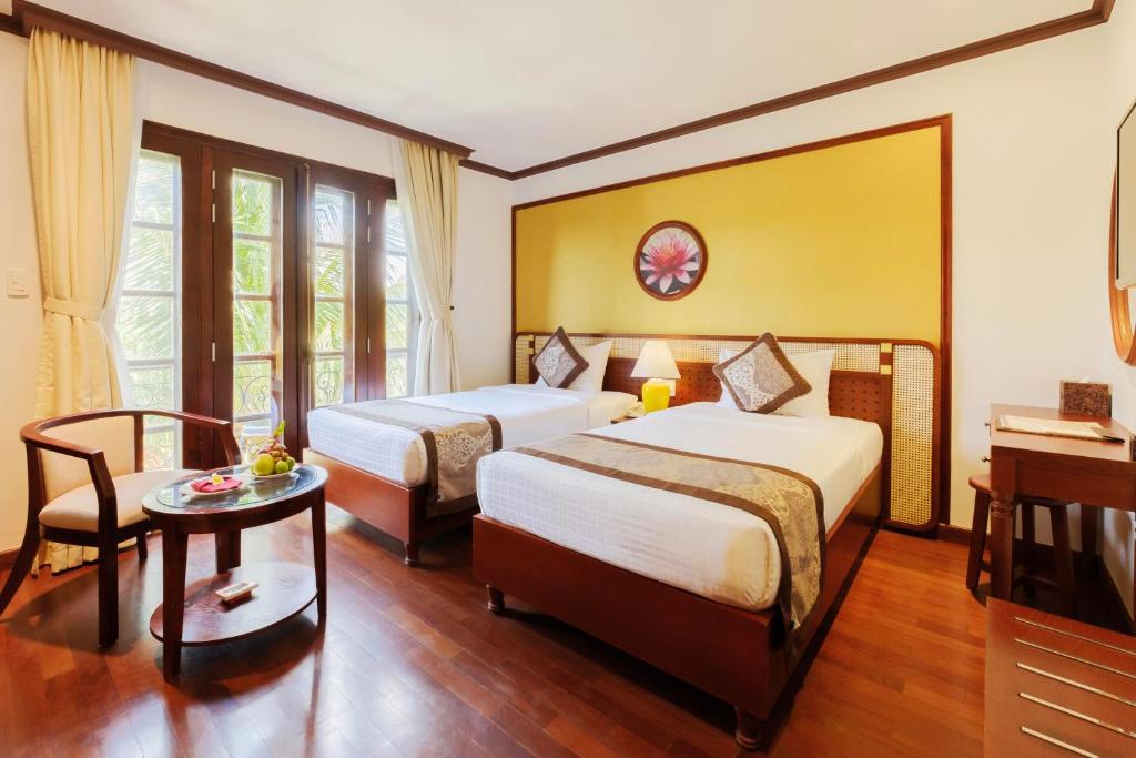 Phòng Deluxe 2 Giường Đơn Ấm Cúng