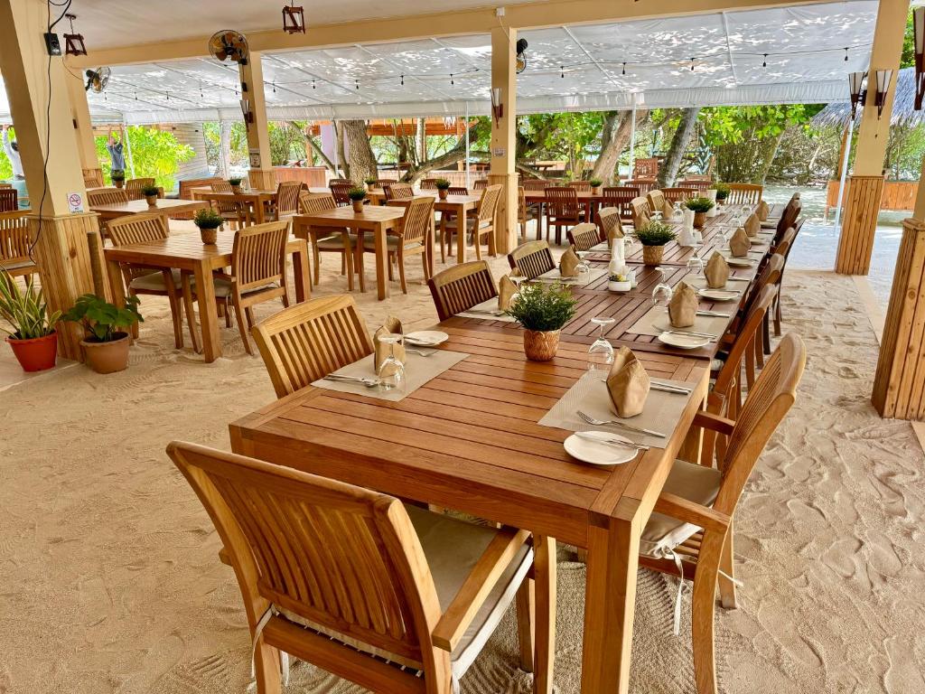 Restaurace v ubytování Pearl Sands of Maldives