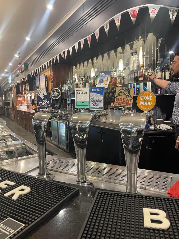 Hurstville Ritz Hotel - Resim 30