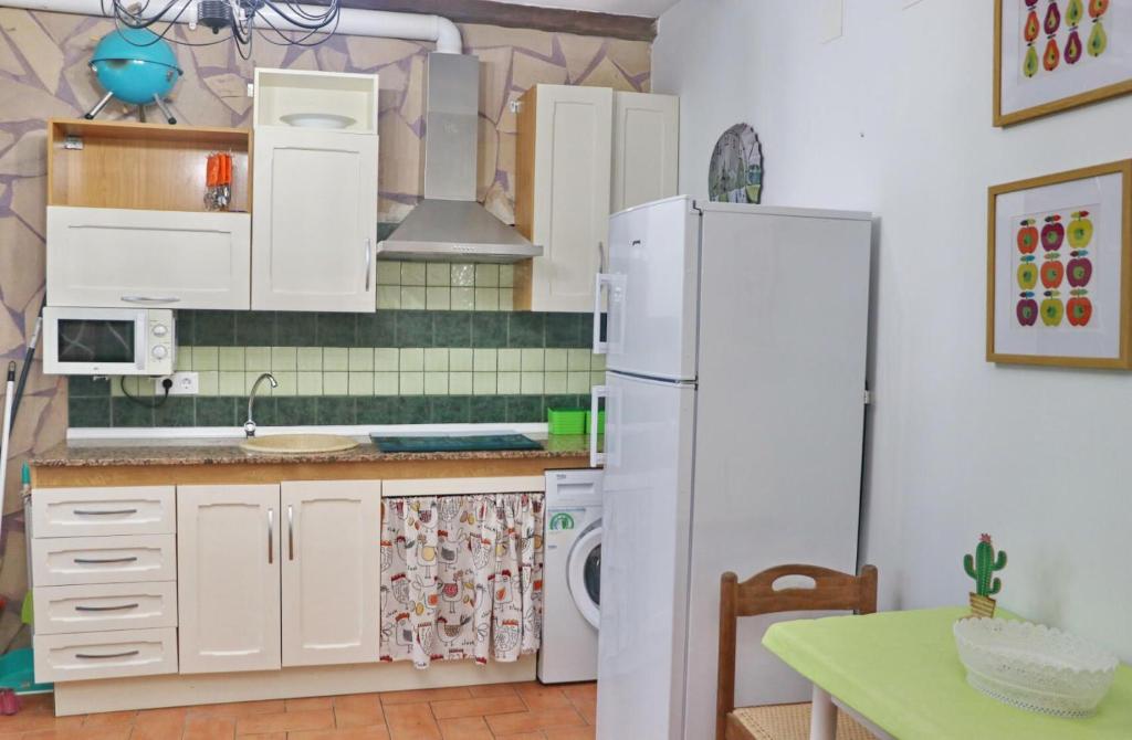 Kuchyňa alebo kuchynka v ubytovaní Apartamento Chinarejo