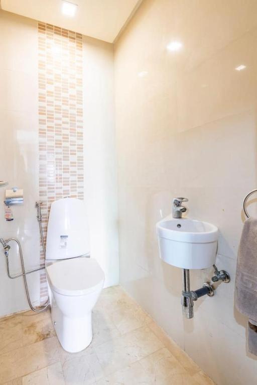 Koupelna v ubytování Apartment with parking in Rabat Central Location