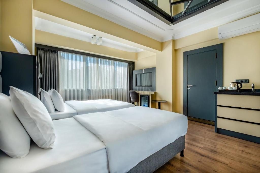 Frt Airlines Hotel - Istanbul Airport - Deluxe Family Room