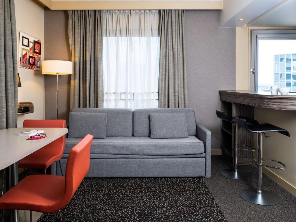 Posezení v ubytování Aparthotel Adagio La Défense Esplanade