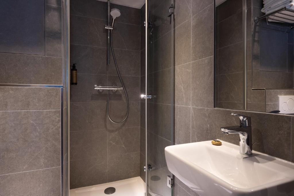 Hôtel Des Mines - Resim 6