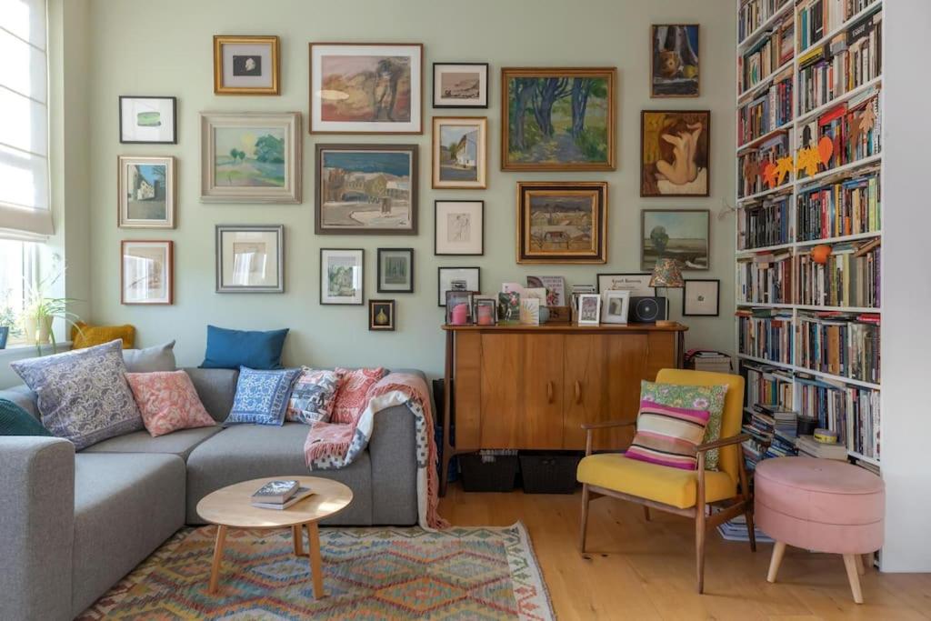 1 Bedroom Beautiful Victoria Park