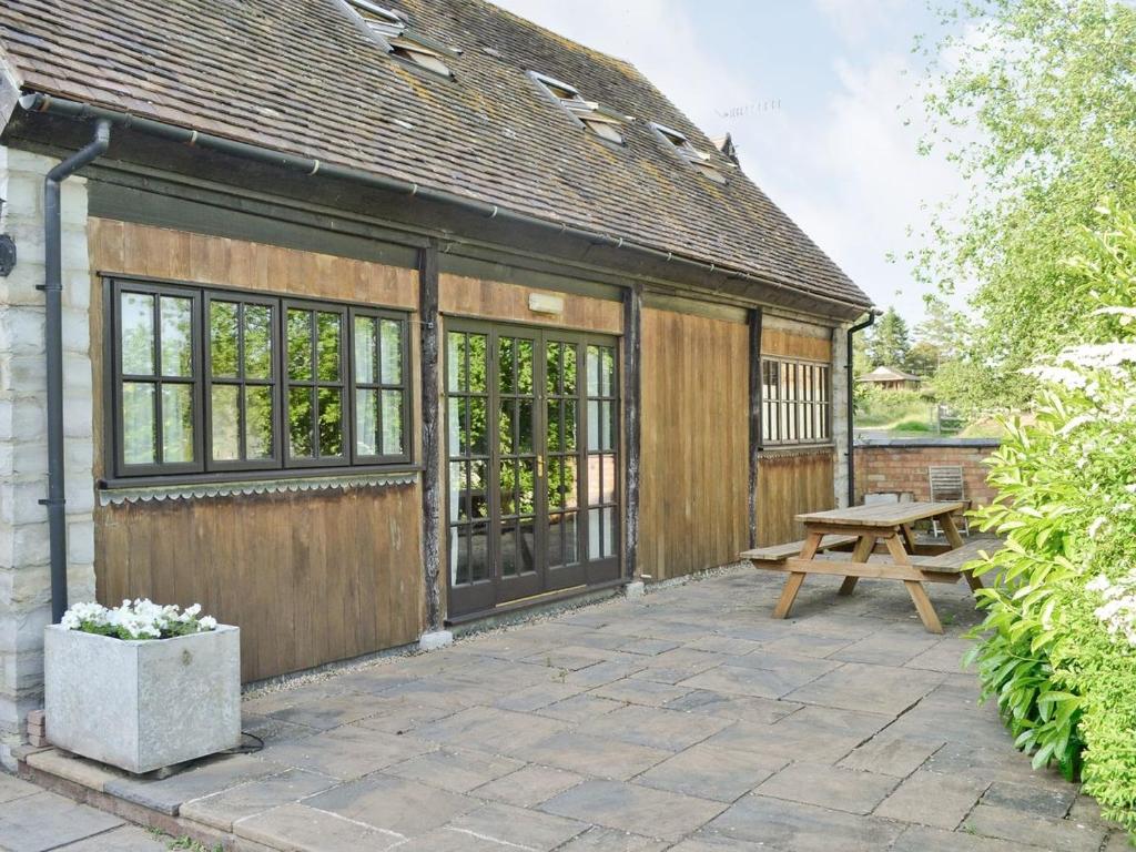 The building where the vacation home is located 