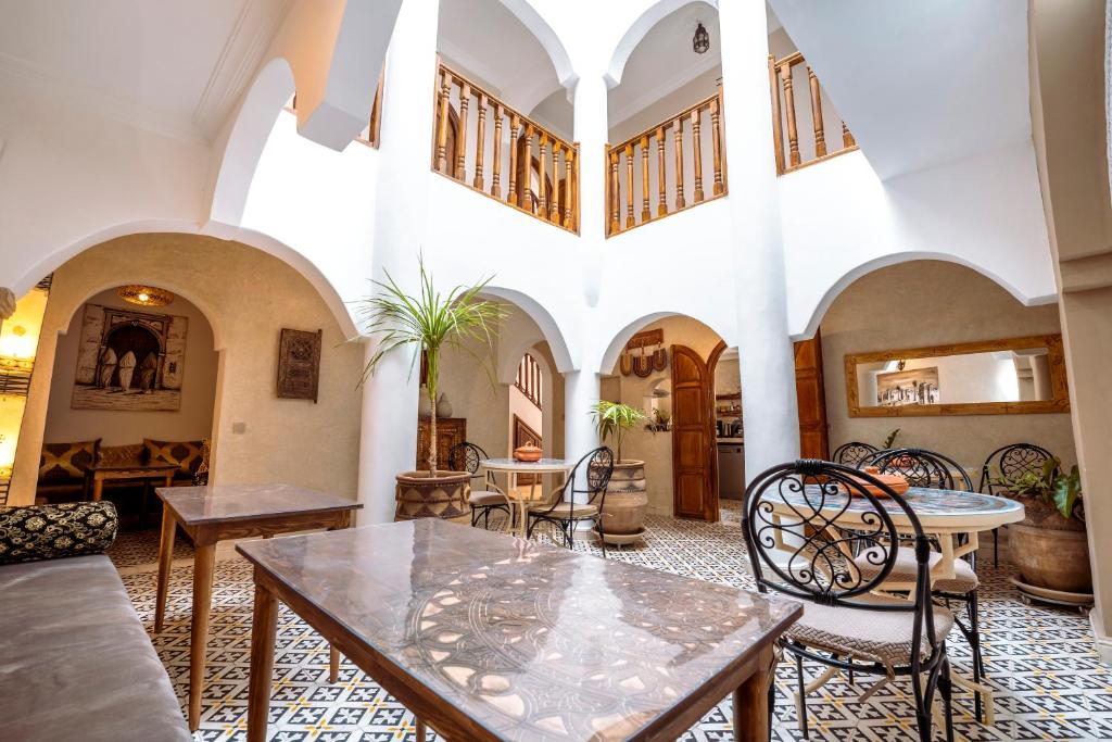 Posezení v ubytování Riad D’AR GANne by Carole