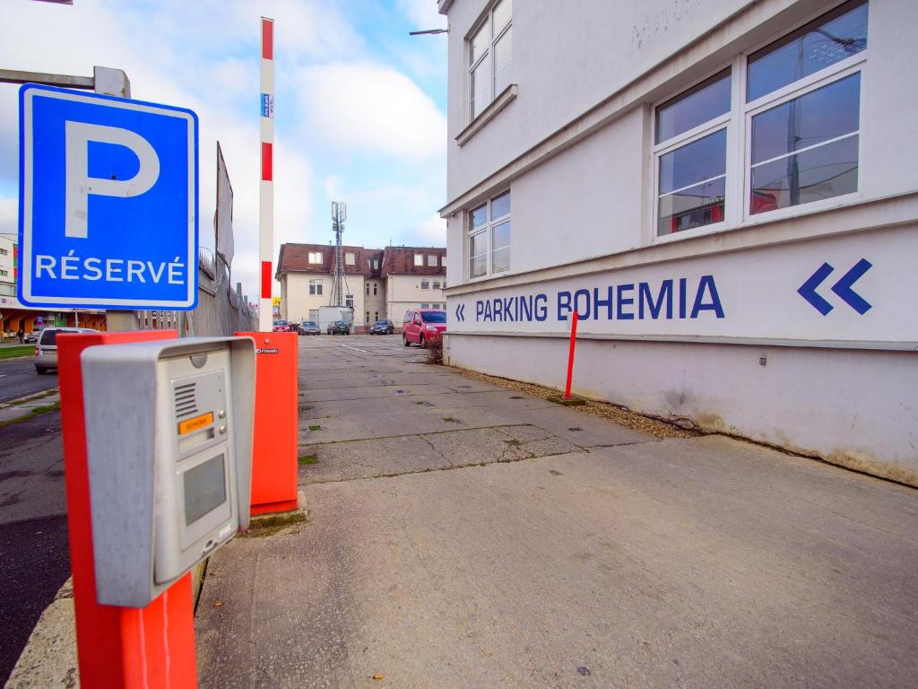 Certifikát, hodnocení, plakát nebo jiný dokument vystavený v ubytování Hostel BOHEMIA