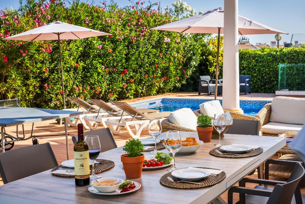 Πισίνα στο ή κοντά στο Villa Ericeira by OCvillas