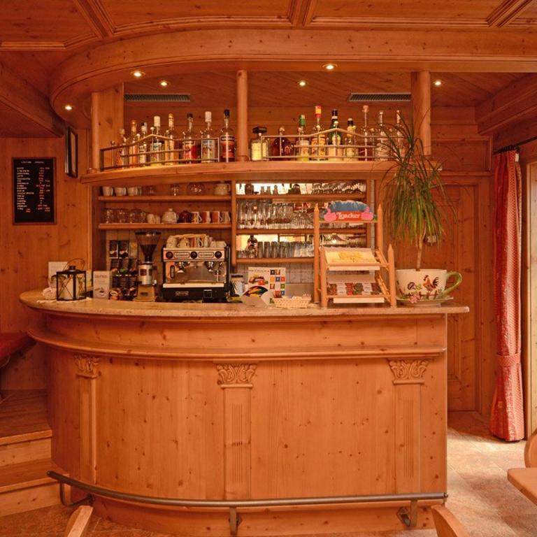 The lounge or bar area at La Campagnola