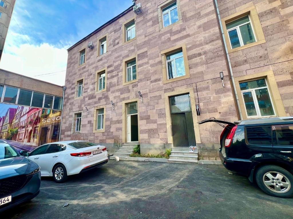 Budova, kde se aparthotel nachází