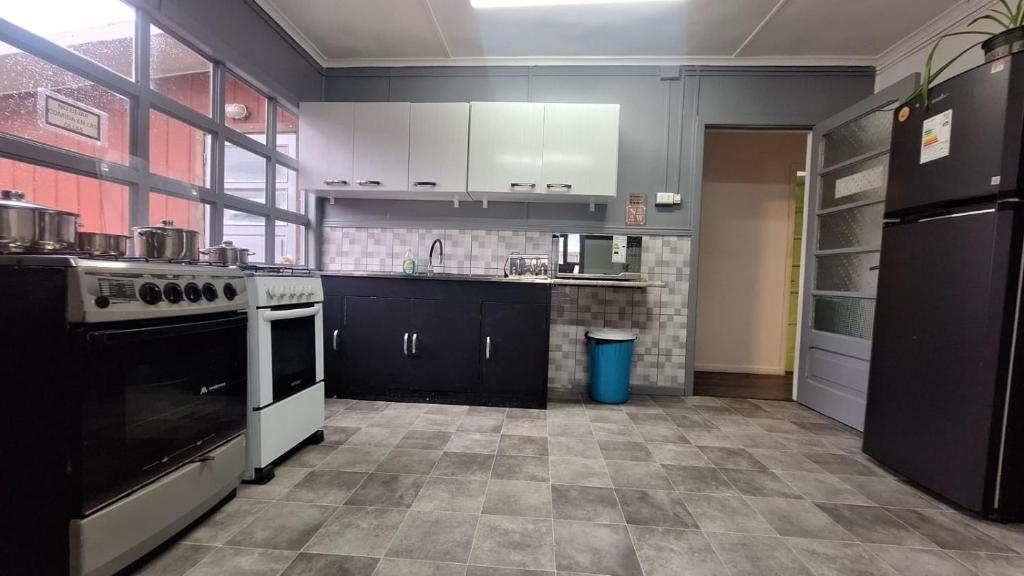 Kuchyň nebo kuchyňský kout v ubytování Hostel Kuntur