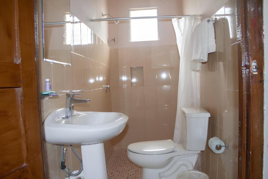 Koupelna v ubytování Hotel Cortaza Galería