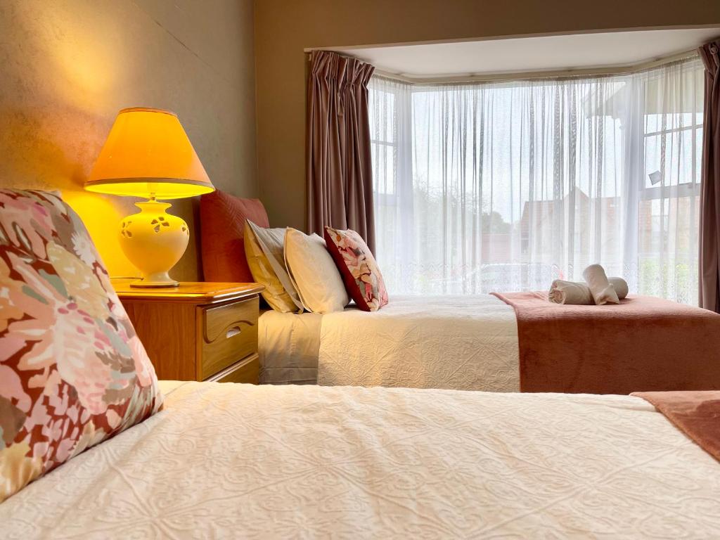 Cosy House in Chartwell, Hamilton-Private Garden & Shopping Mall - Resim 44