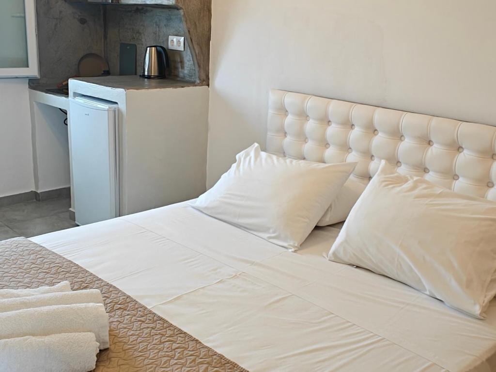Joannes Vacation Rooms - Deluxe Triple Room With Sea View