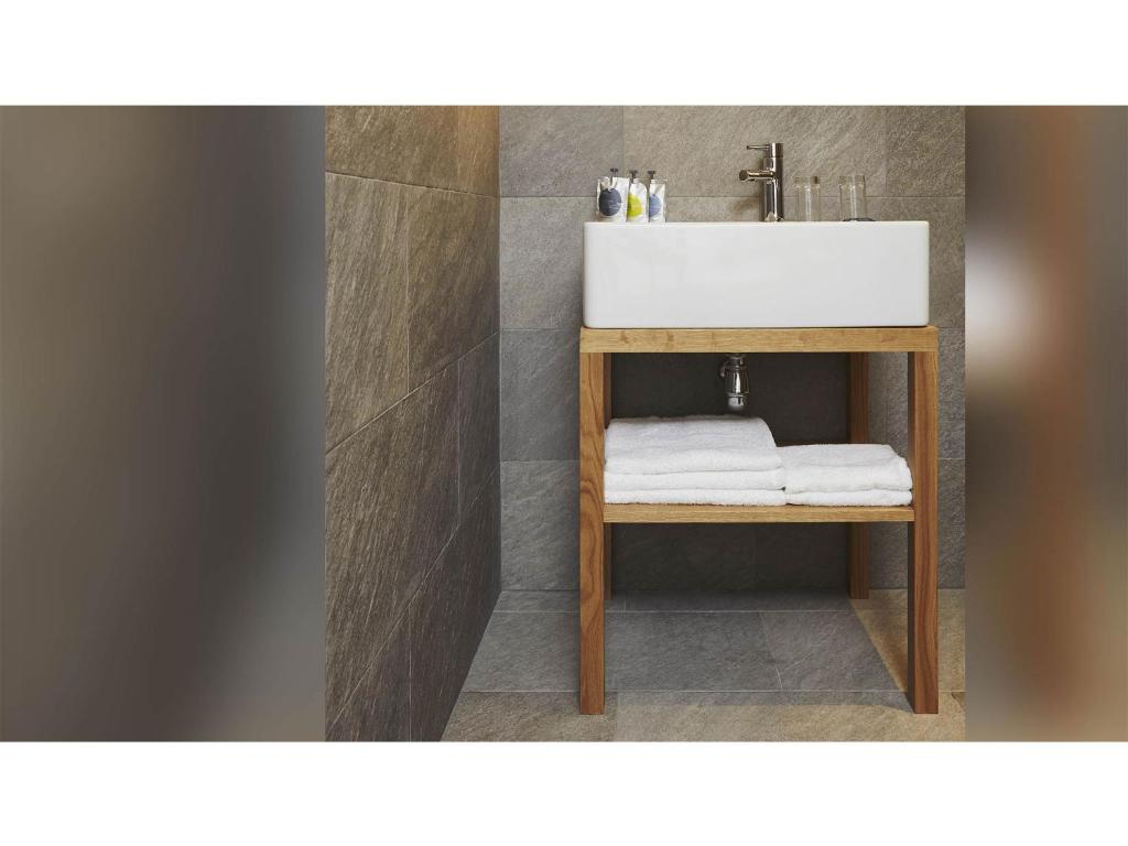 9Hotel Republique - Resim 43