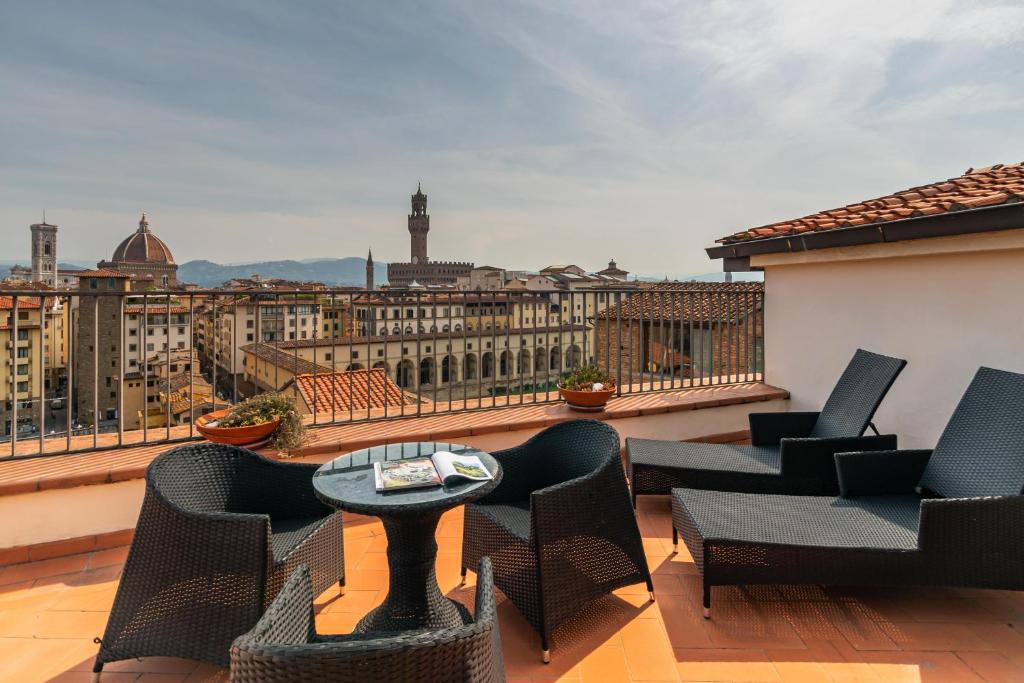 مكان الإقامة المقترح: Hotel Pitti Palace al Ponte Vecchio Image 2