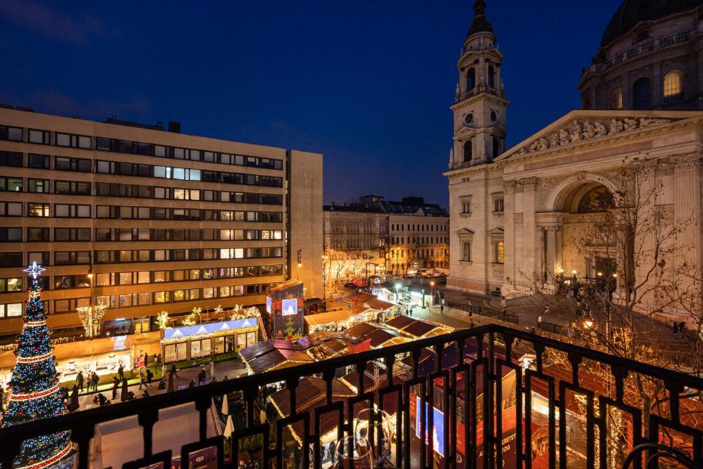 Heart of Budapest Luxury Apartment with Amazing View 1051 Budapest, 4 Szent István tér kép - 1