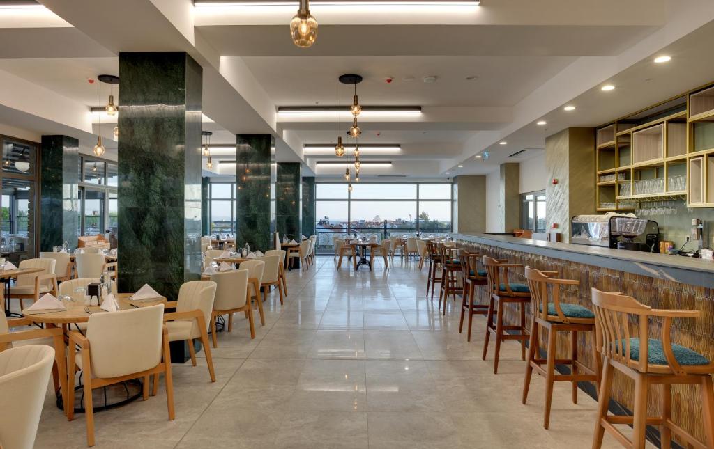 Restaurace v ubytování Dedeman Güre Nurhayat Thermal Resort&SPA