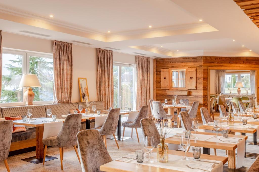 Posezení v ubytování Natur- und Wohlfühlhotel Kastenholz