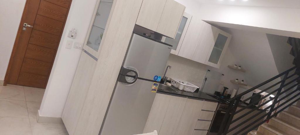 Mountain View Sokhna 2, Sea & Pool View, 3bedrooms, Penthouse with Roof- Families ONLY的厨房或小厨房