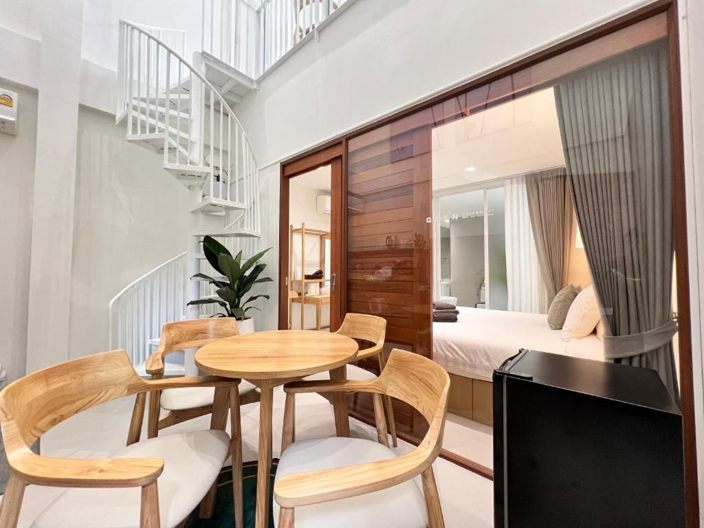 Glyn Chiangmai, Cozy Two-Story Rooms in the Heart of Chiang Mai - Resim 2