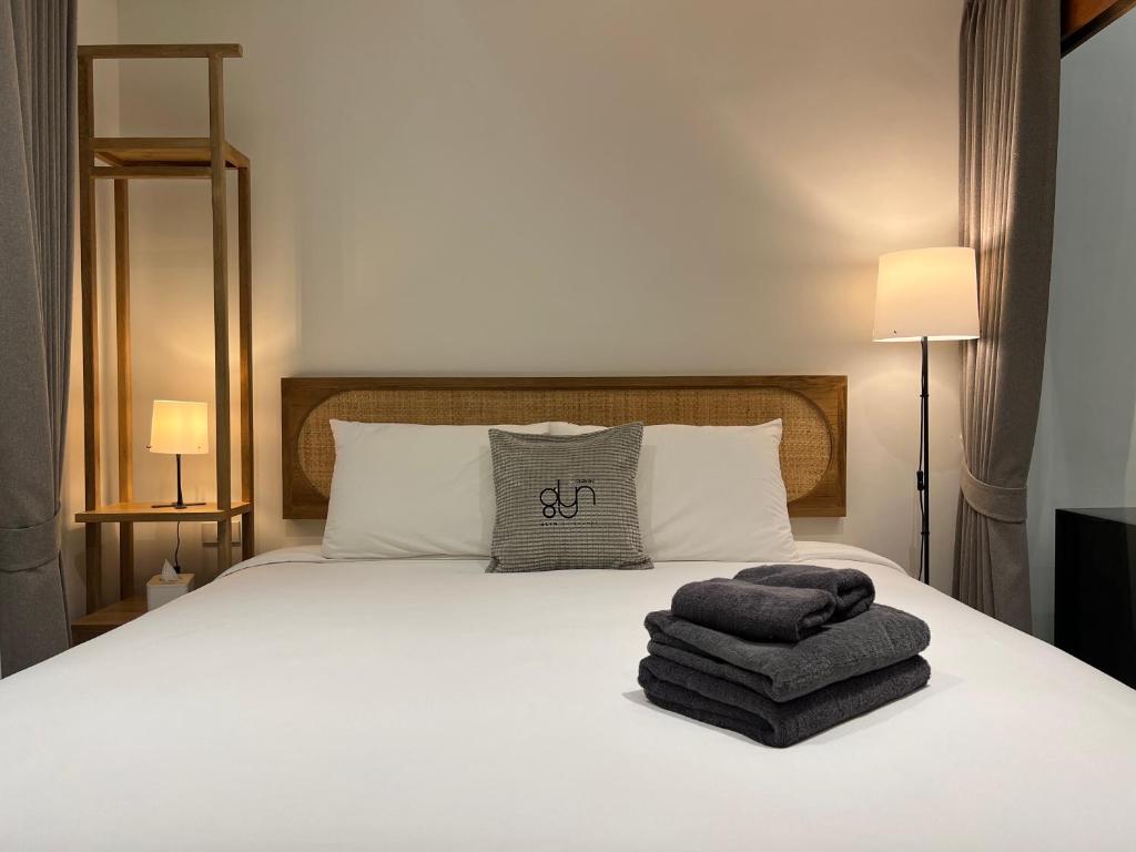 Glyn Chiangmai, Cozy Two-Story Rooms in the Heart of Chiang Mai - Resim 29