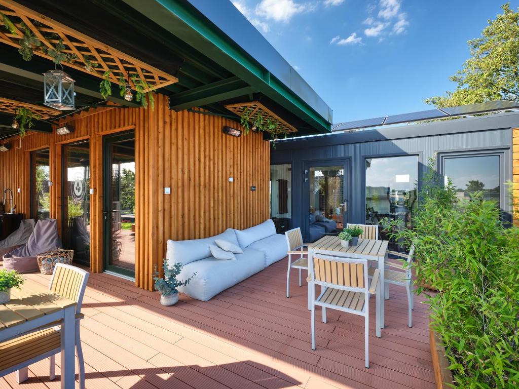 Hannover - PHIL & MAX Hotels und Apartments Airport - Resim 8