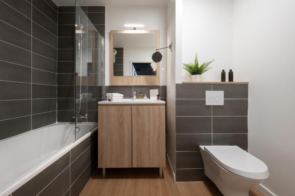 Nemea Appart Hotel Nice Arenas Aéroport - Resim 3